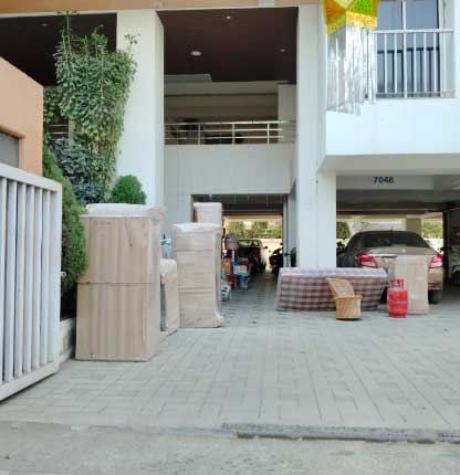 OM LOGISTICS MOVERS & PACKERS